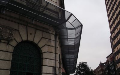 Estructura para protección perimetral en fachada de edificio Estación de Abando